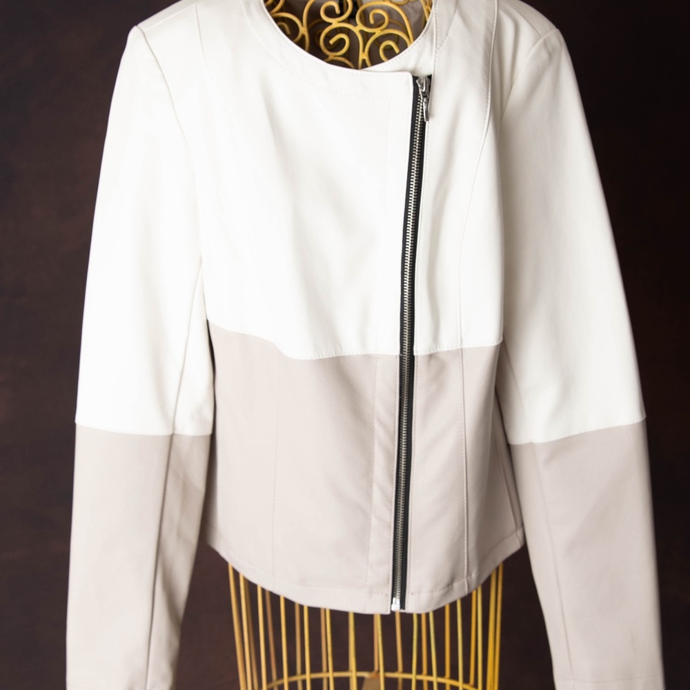 Leather Jacket (faux) - Picture 3 of 6